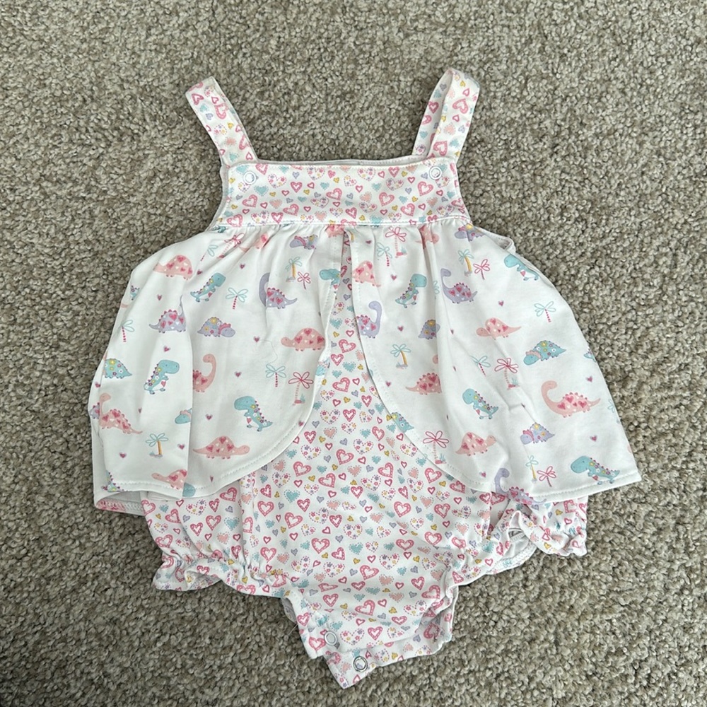 Kissy kissy Romper